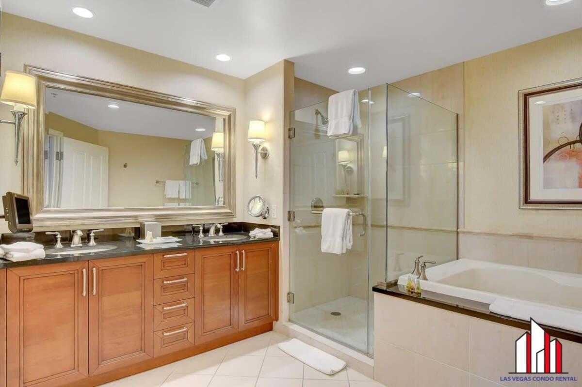 Mgm Signature-18-703 Strip View Jacuzzi Studio ลาสเวกัส ภายนอก รูปภาพ